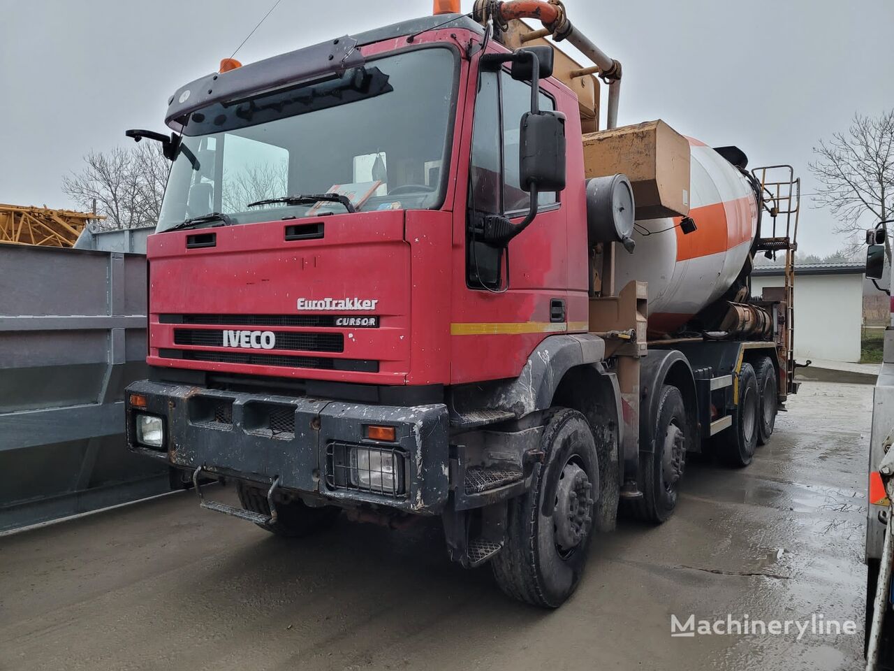 Sermac  on chassis IVECO EUROTRAKKER CURSOR concrete pump