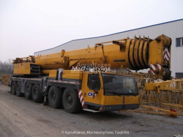 Liebherr LTM1250 mobile crane