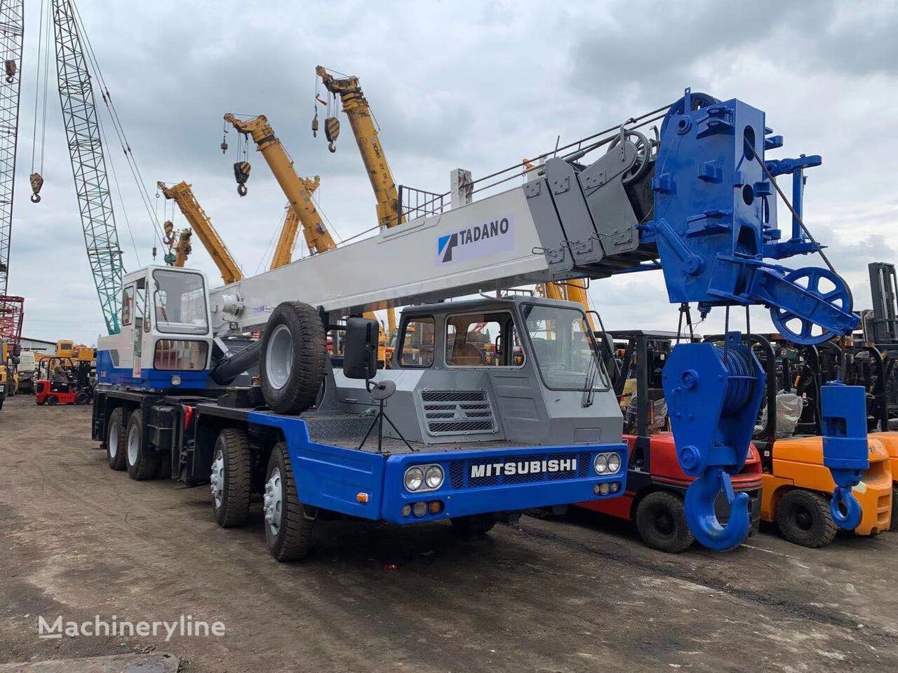 Tadano TL300E  mobile crane