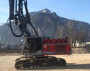 Liebherr LRB125 pile driver