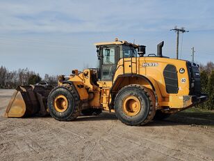 Hyundai HL975 wheel loader